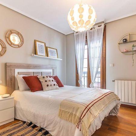 Ferienwohnung Piso De Diseno En El Casco Antiguo Castro Urdiales Exterior foto