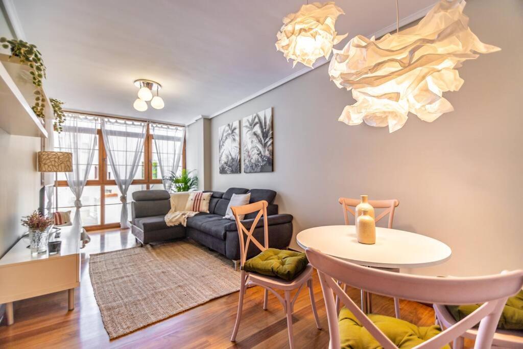 Ferienwohnung Piso De Diseno En El Casco Antiguo Castro Urdiales Exterior foto